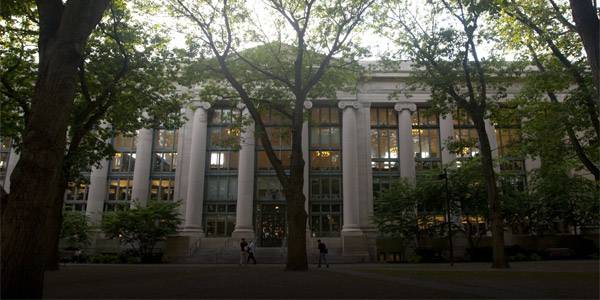 Гарвардский университет: основание и структура
